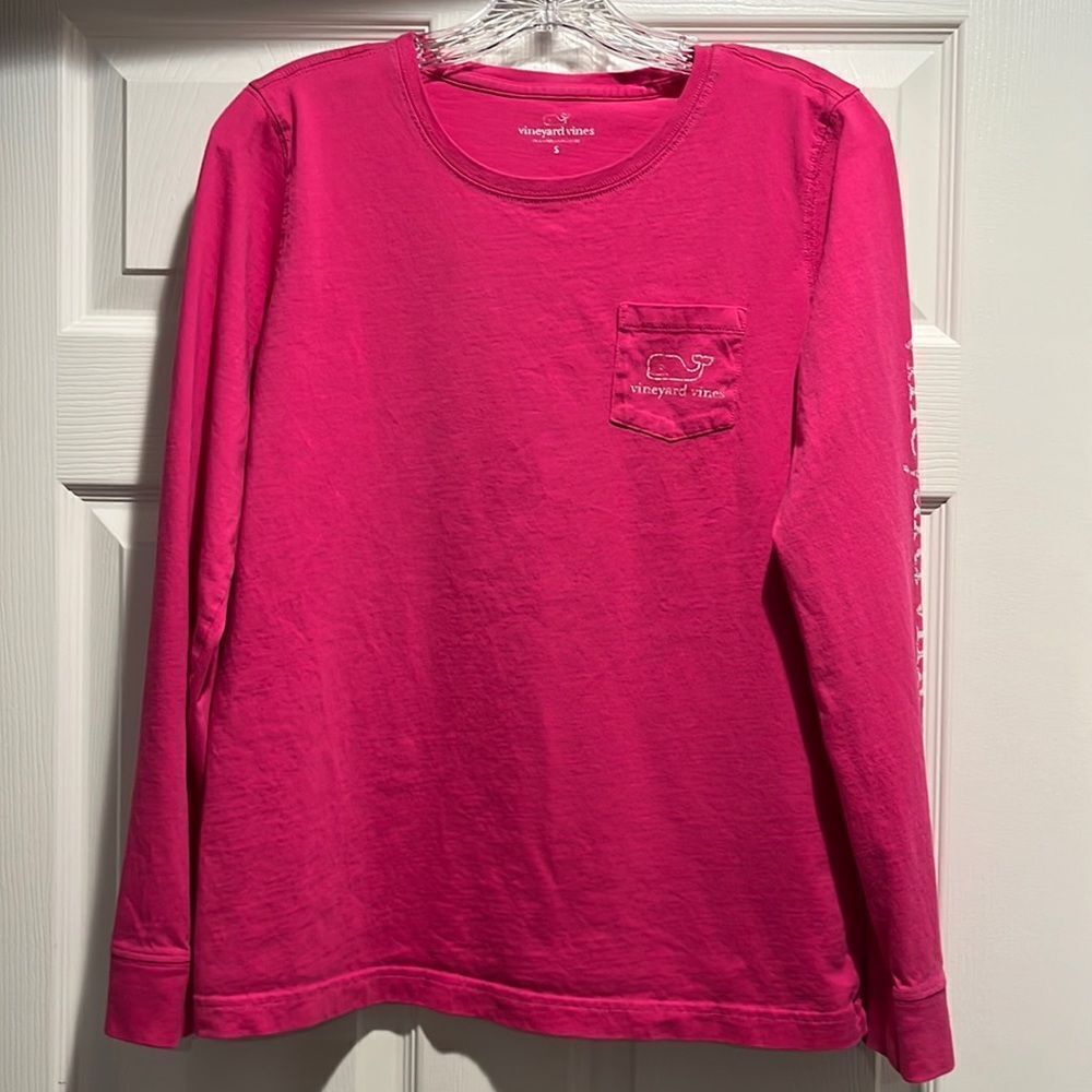 Vineyard Vines Women’s Long Sleeved Pink Shirt Size Small.